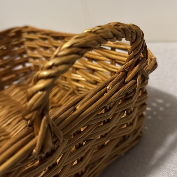 Wicker Basket with Handles - Picture 2 of 13